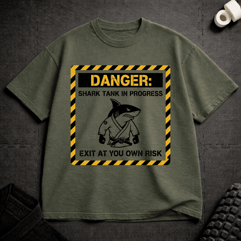 Shark Tank T-Shirt - Tenaz