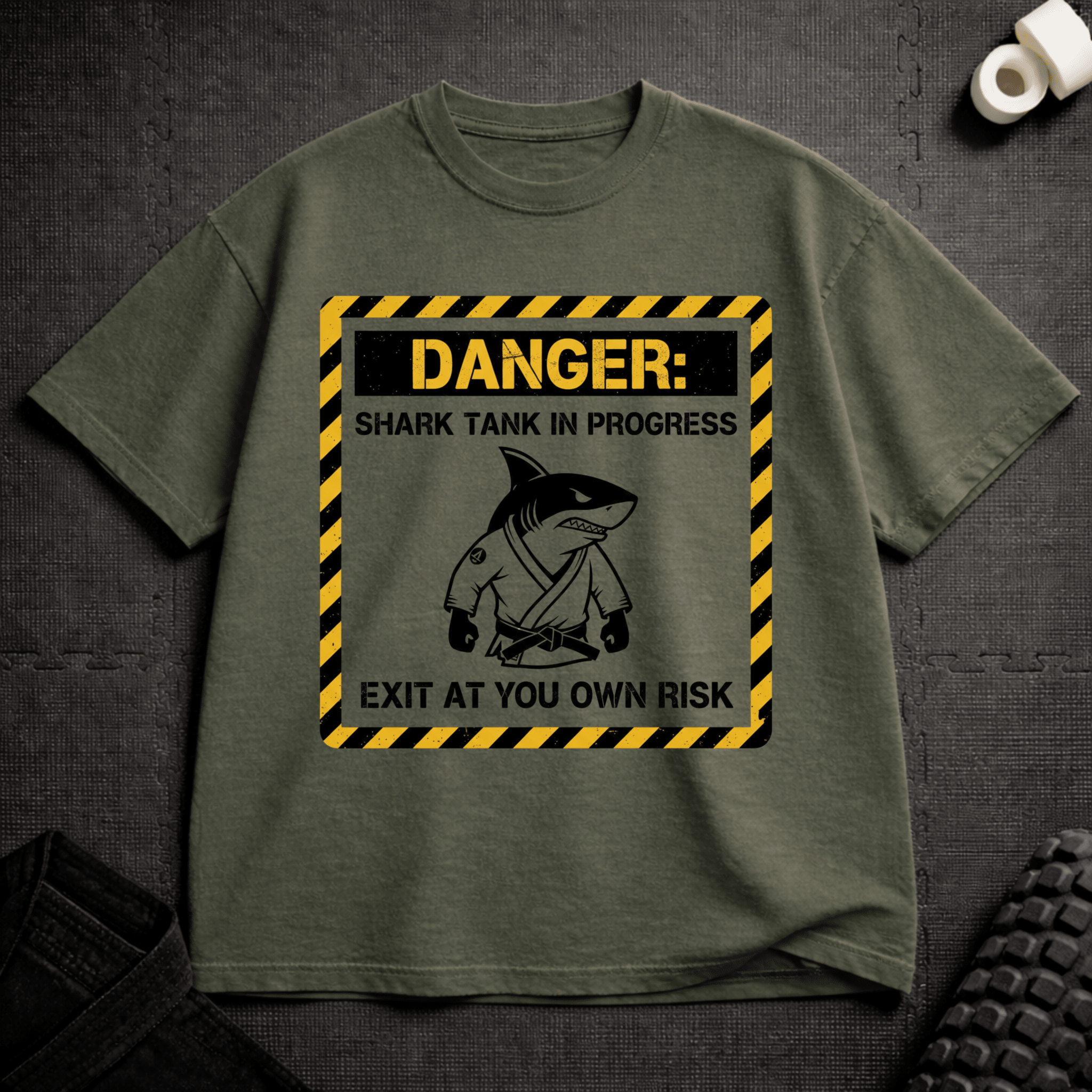 Shark Tank T-Shirt - Tenaz