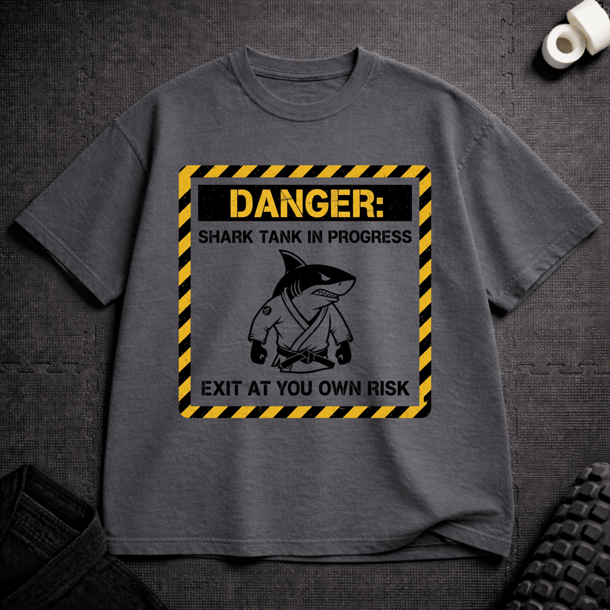 Shark Tank T-Shirt - Tenaz
