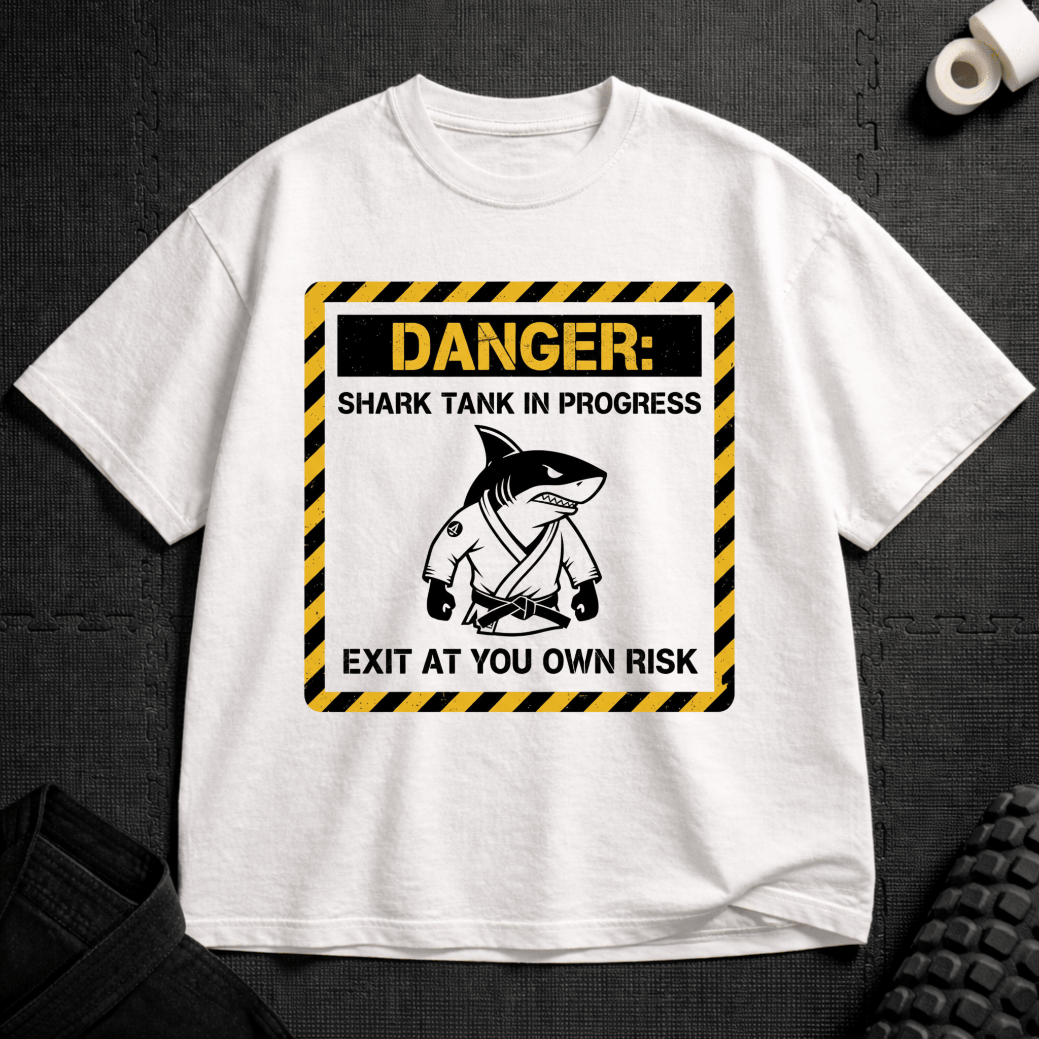 Shark Tank T-Shirt - Tenaz