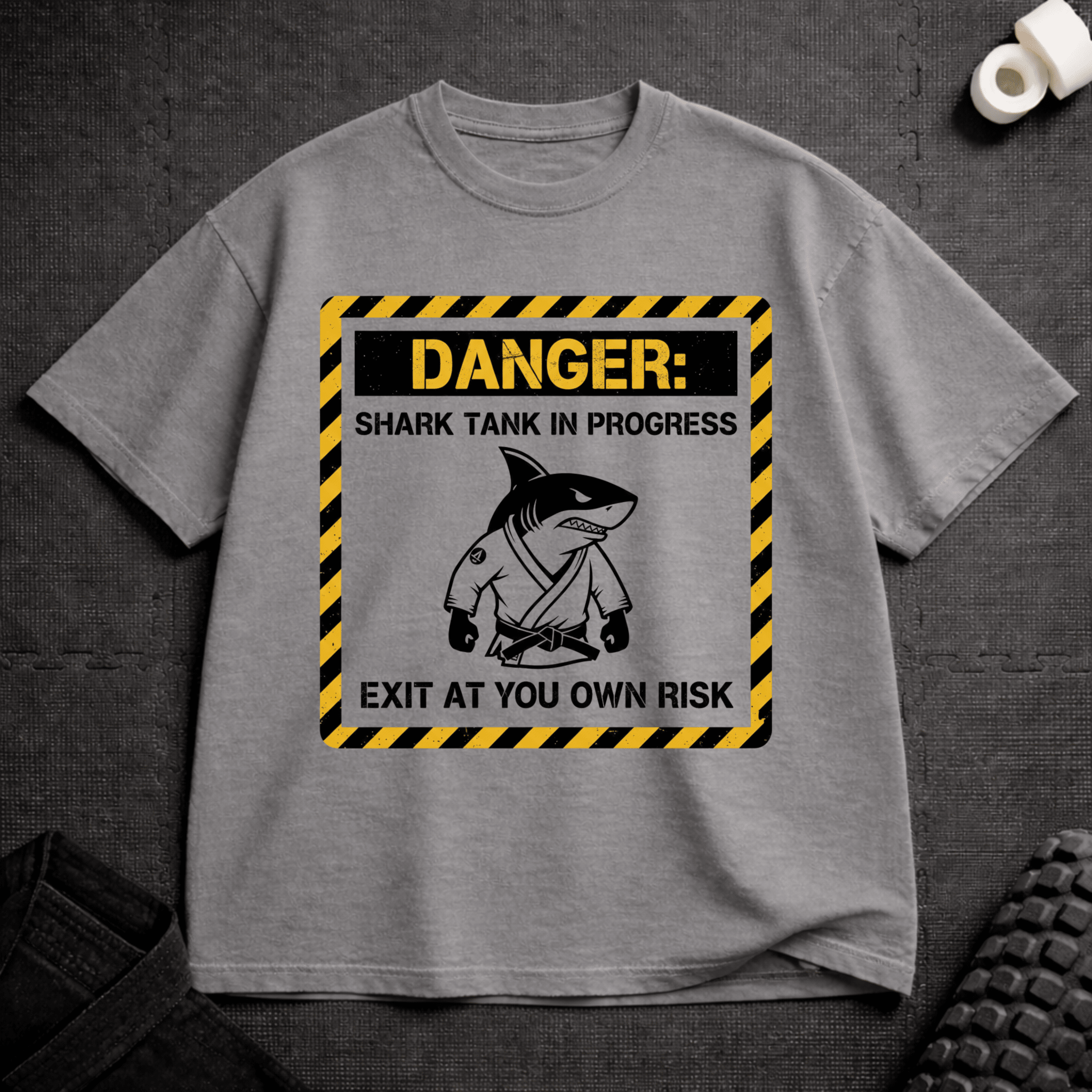 Shark Tank T-Shirt - Tenaz